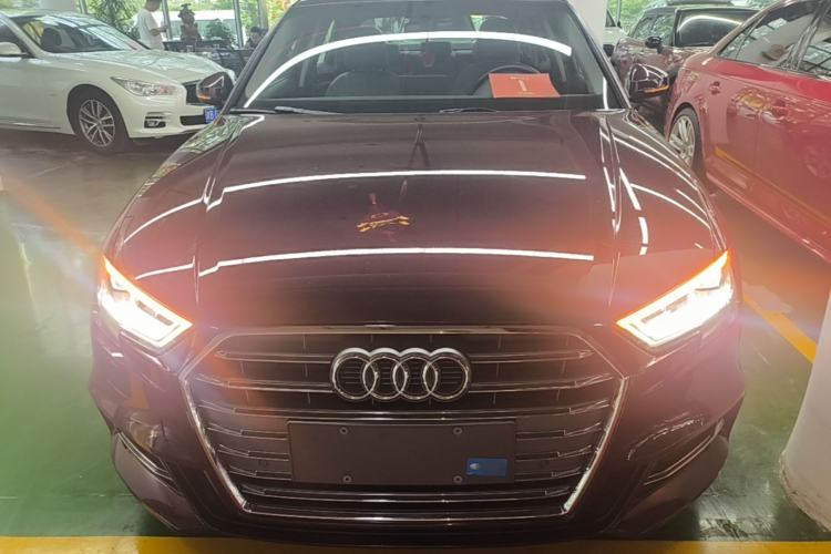 Used Audi A3 2020 Limousine 35 TFSI Fashion Edition China VI Emission Standard Front