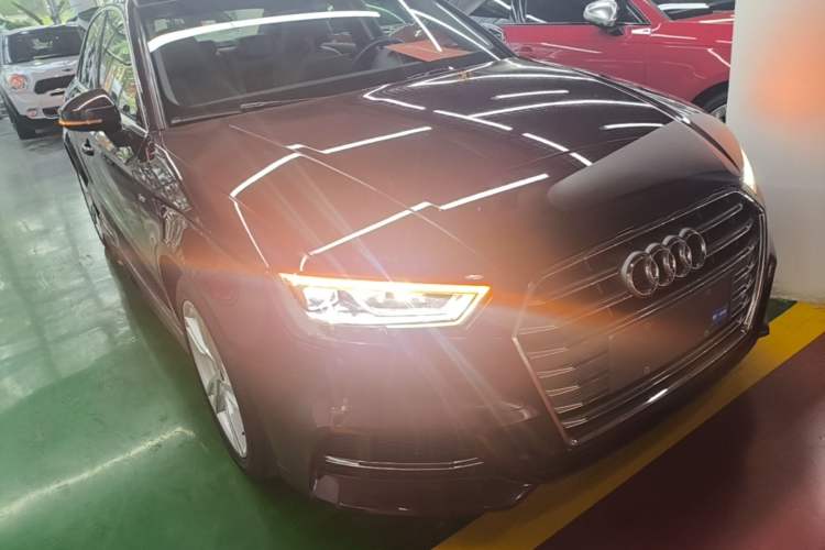 Used Audi A3 2020 Limousine 35 TFSI Fashion Edition China VI Emission Standard Front Right 45 Deg