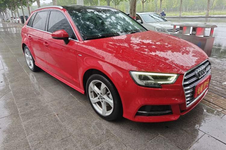 Used Audi A3 2020 Sportback 35 TFSI Fashion Edition China VI Emission Standard Front Right 45 Deg