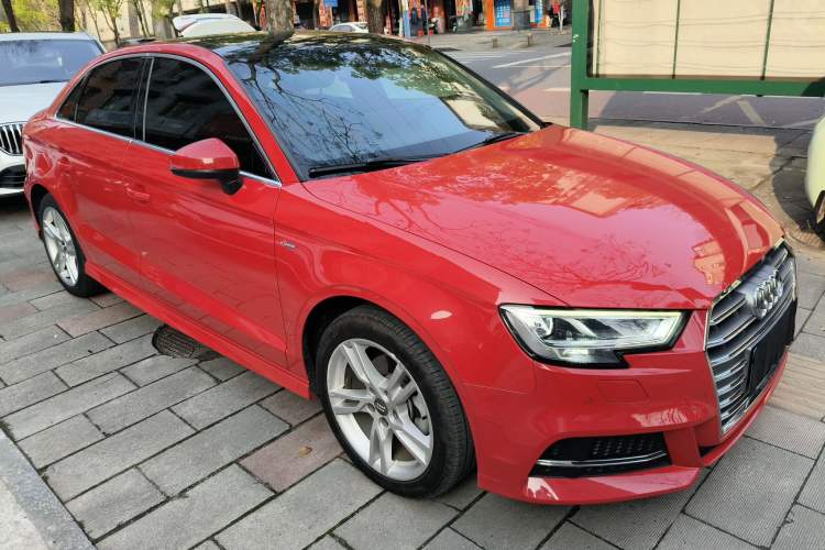 Used Audi A3 2020 Limousine 35 TFSI Fashion Edition China VI Emission Standard Front Right 45 Deg