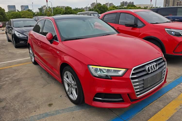 Used Audi A3 2020 Limousine 35 TFSI Fashion Edition China VI Emission Standard Front Right 45 Deg