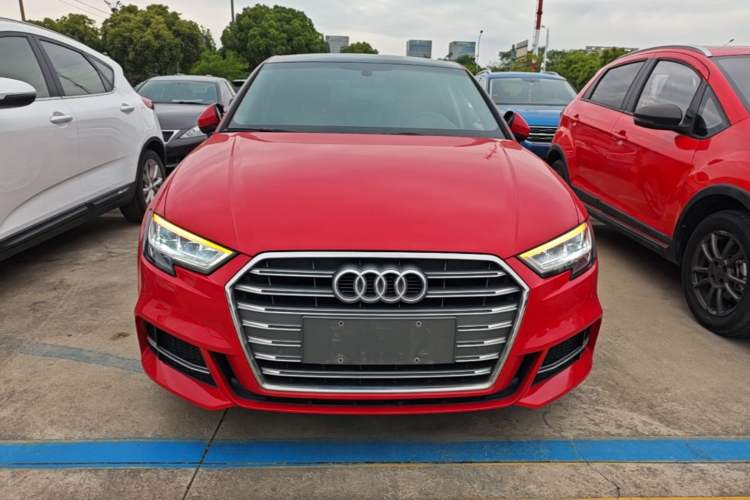 Used Audi A3 2020 Limousine 35 TFSI Fashion Edition China VI Emission Standard Front