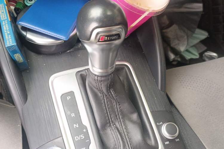 Used Audi A3 2020 Limousine 35 TFSI Ambition China VI Gear Lever