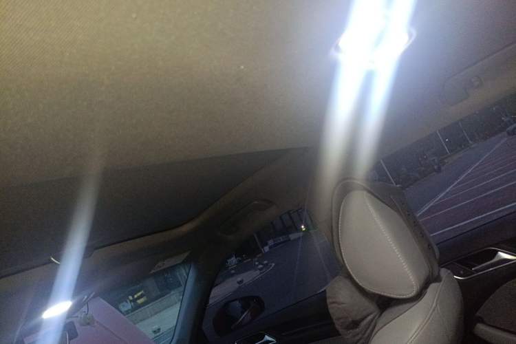 Used Audi A3 2020 Sportback 35 TFSI Fashion Edition China VI Emission Standard Headliner