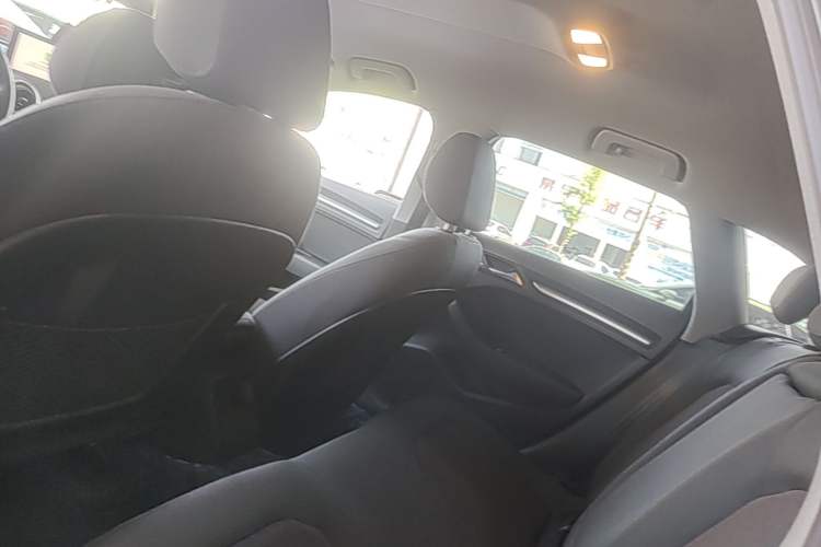 Used Audi A3 2020 Sportback 35 TFSI Ambition China VI Headliner