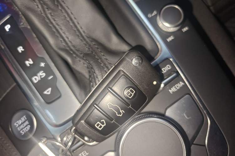 Used Audi A3 2020 Limousine 40 TFSI Sporty Version China VI Interior 1