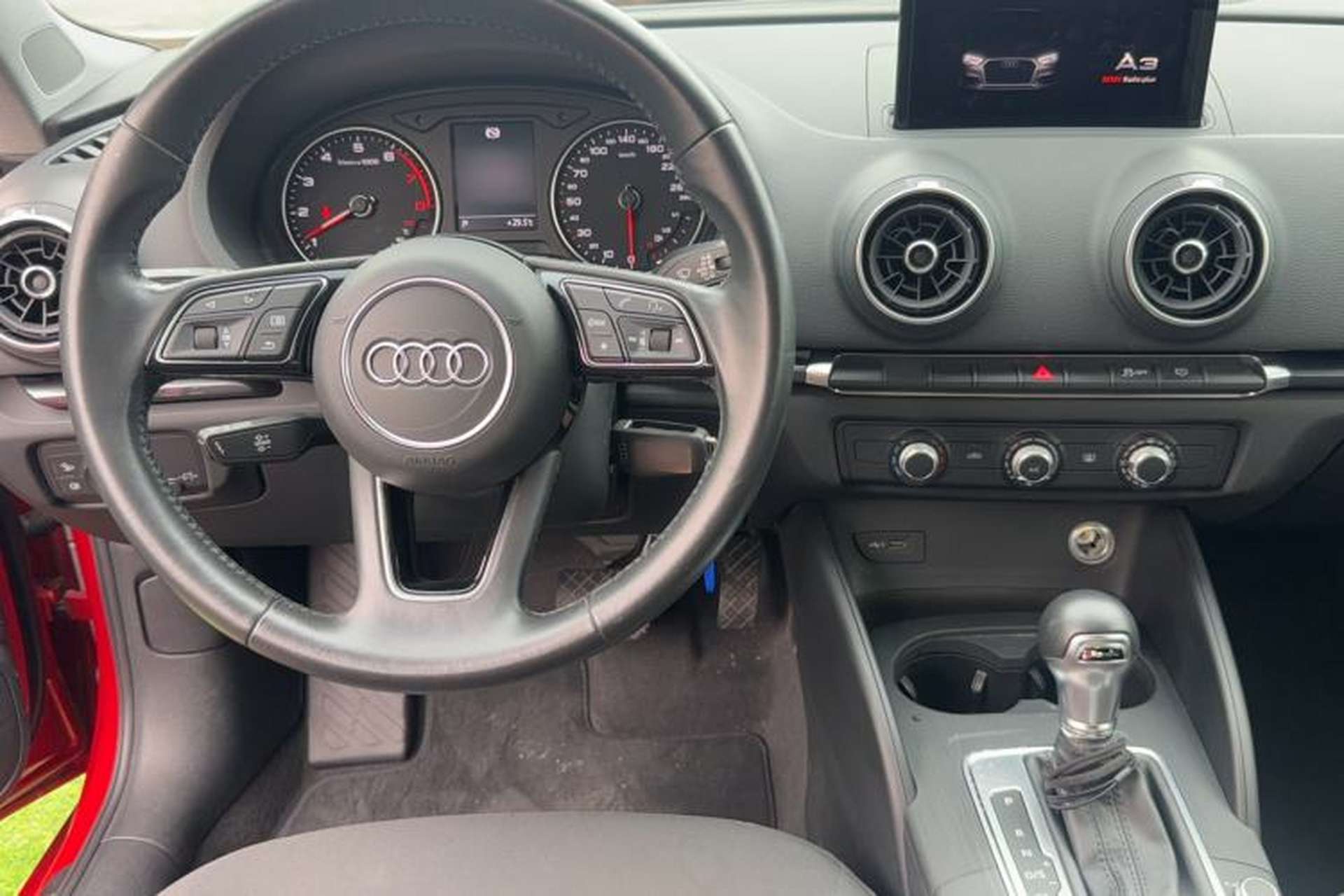 Used Audi A3 2020 Limousine 35 TFSI Ambition China VI Interior 3