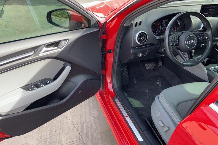 Used Audi A3 2020 Sportback 35 TFSI Fashion Edition China VI Emission Standard Interior 3