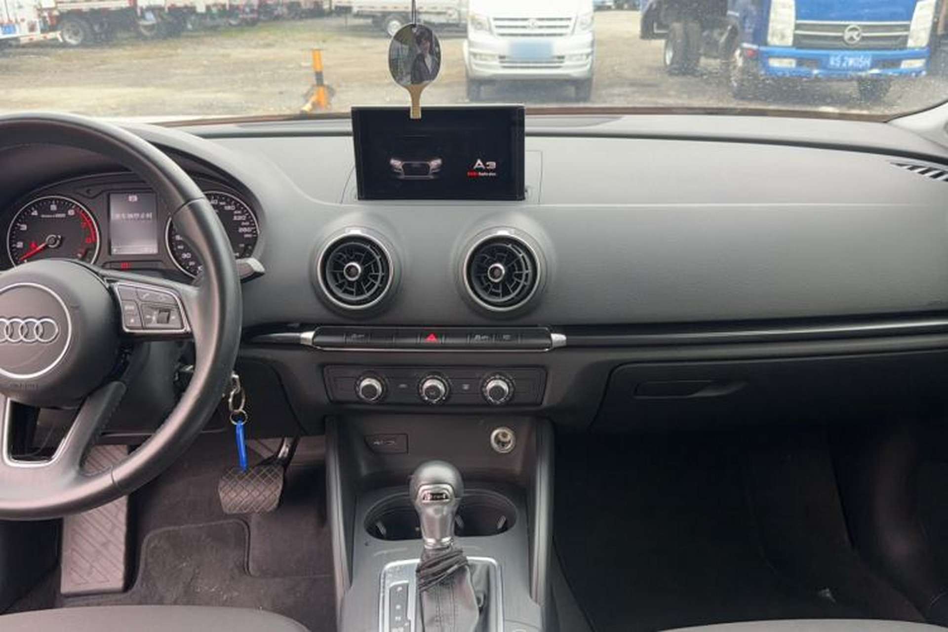 Used Audi A3 2020 Limousine 35 TFSI Ambition China VI Interior 4