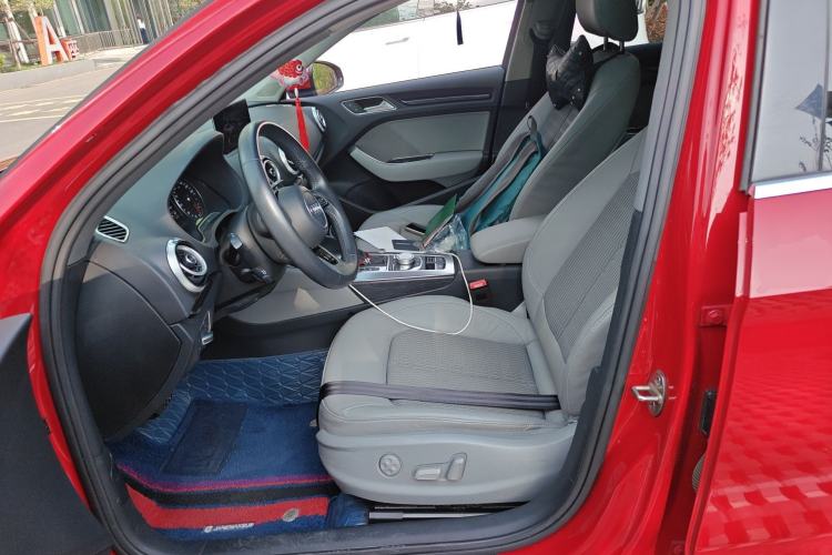 Used Audi A3 2020 Limousine 35 TFSI Fashion Edition China VI Emission Standard Left Front Seat