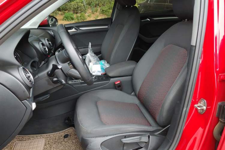 Used Audi A3 2020 Limousine 35 TFSI Ambition China VI Left Front Seat