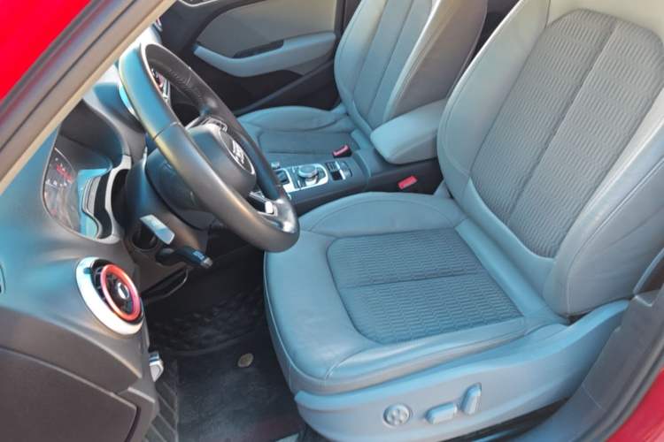 Used Audi A3 2020 Limousine 35 TFSI Fashion Edition China VI Emission Standard Left Front Seat