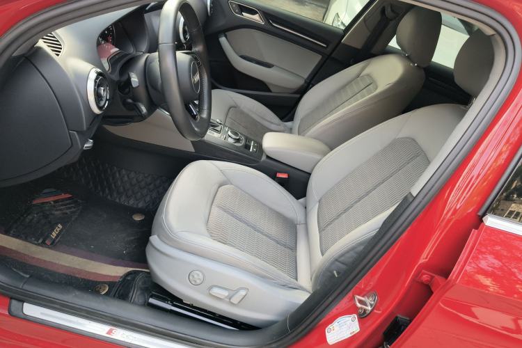 Used Audi A3 2020 Limousine 35 TFSI Fashion Edition China VI Emission Standard Left Front Seat