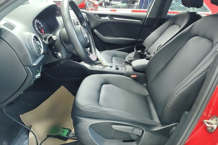 Used Audi A3 2020 Limousine 35 TFSI Ambition China VI Left Front Seat
