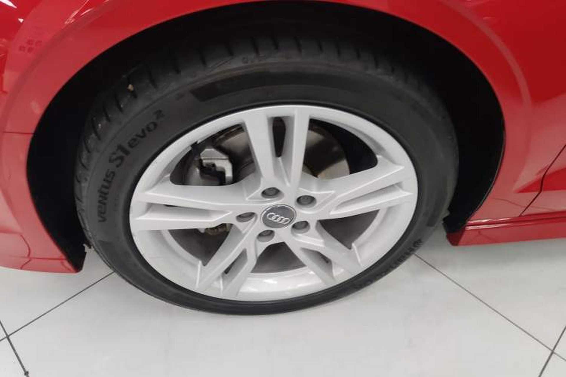 Used Audi A3 2020 Limousine 35 TFSI Fashion Edition China VI Emission Standard Left Front Wheel Hub