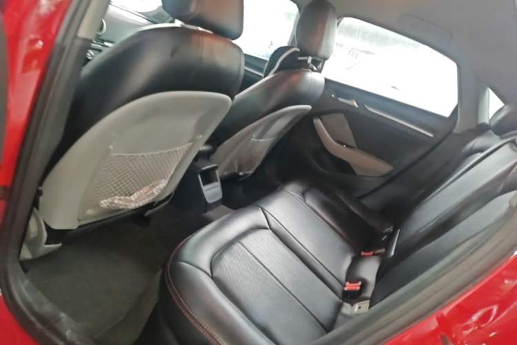 Used Audi A3 2020 Limousine 35 TFSI Ambition China VI Left Rear Seat