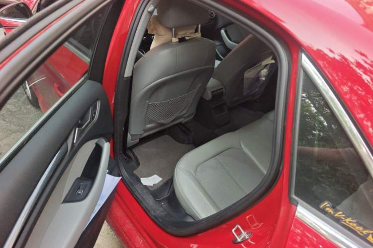 Used Audi A3 2020 Limousine 35 TFSI Fashion Edition China VI Emission Standard Left Rear Seat