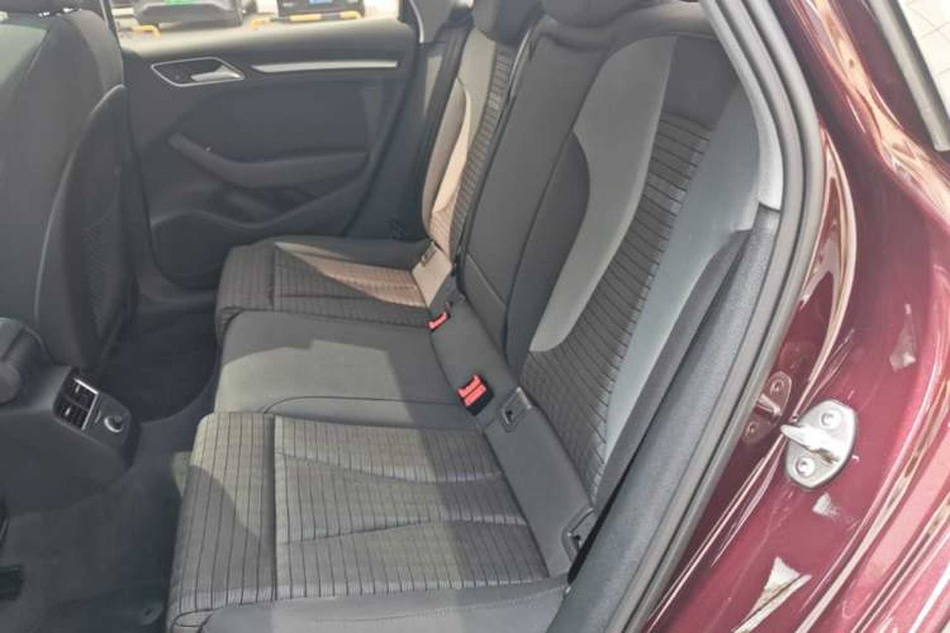 Used Audi A3 2020 Limousine 35 TFSI Sporty Version China VI Left Rear Seat