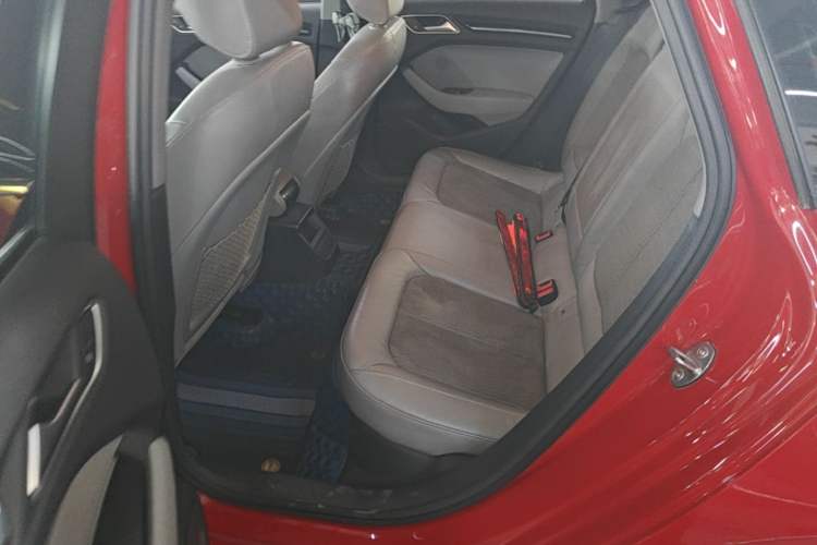 Used Audi A3 2020 Limousine 35 TFSI Fashion Edition China VI Emission Standard Left Rear Seat