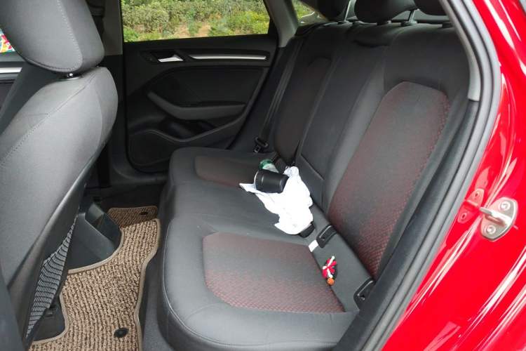 Used Audi A3 2020 Limousine 35 TFSI Ambition China VI Left Rear Seat
