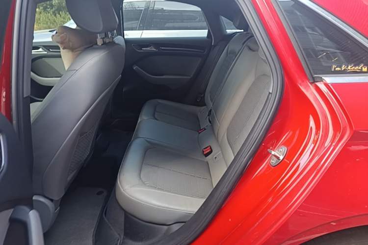 Used Audi A3 2020 Limousine 35 TFSI Fashion Edition China VI Emission Standard Left Rear Seat