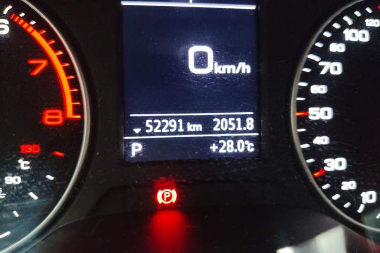 Used Audi A3 2020 Restyled Limousine 35 TFSI Ambition Version China VI Odometer Close Up