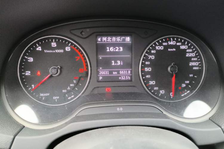 Used Audi A3 2020 Restyled Limousine 35 TFSI Ambition Version China VI Odometer Close Up