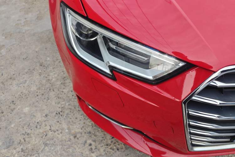Used Audi A3 2020 Sportback 35 TFSI Ambition China VI Right Front Headlight