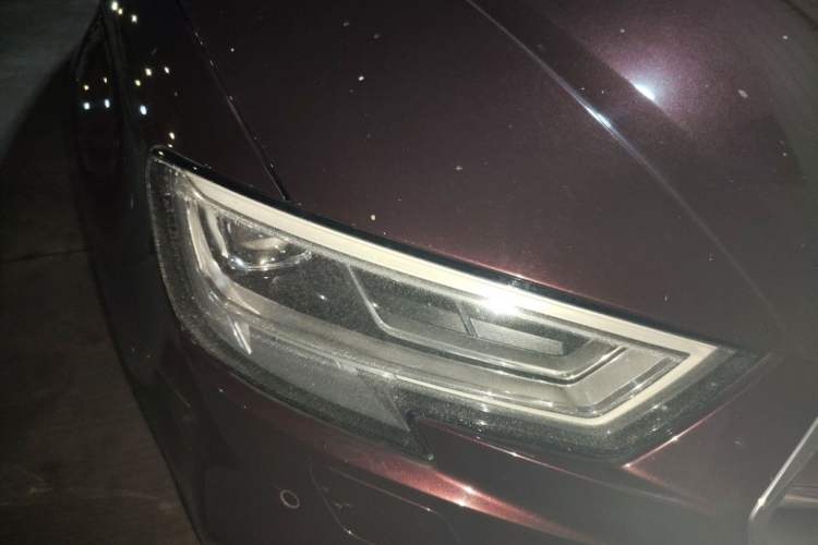 Used Audi A3 2020 Limousine 35 TFSI Fashion Edition China VI Emission Standard Right Front Headlight
