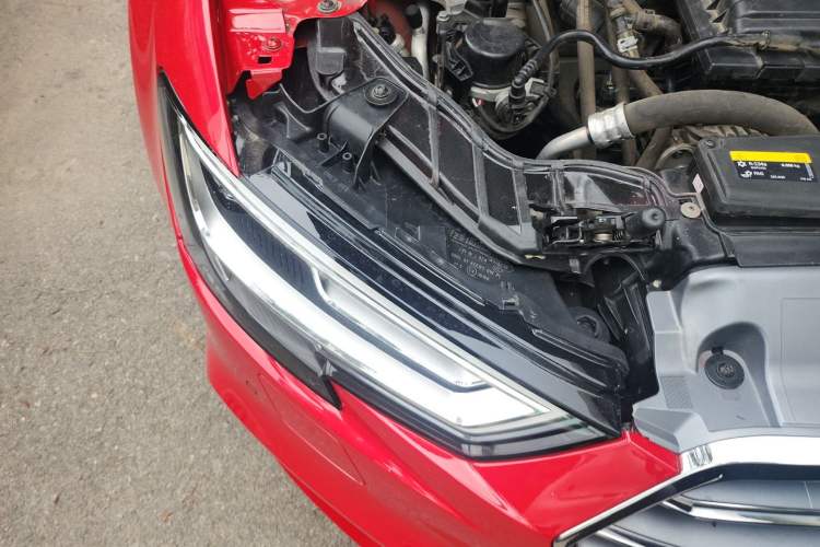 Used Audi A3 2020 Limousine 35 TFSI Fashion Edition China VI Emission Standard Right Front Headlight