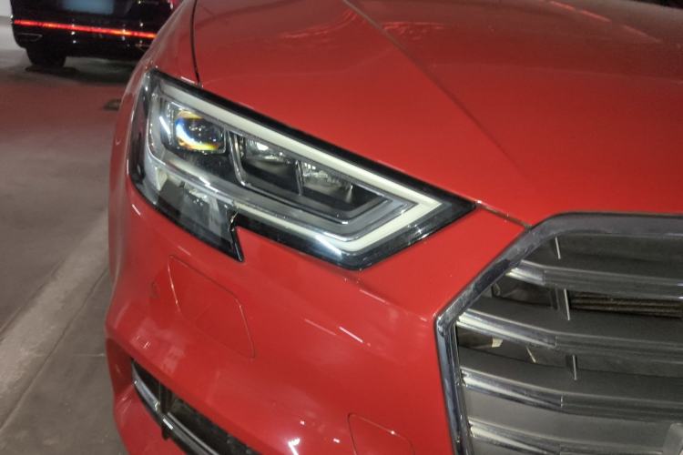 Used Audi A3 2020 Sportback 35 TFSI Fashion Edition China VI Emission Standard Right Front Headlight
