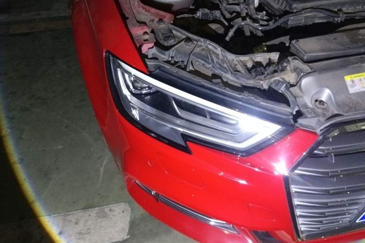 Used Audi A3 2020 Limousine 35 TFSI Fashion Edition China VI Emission Standard Right Front Headlight