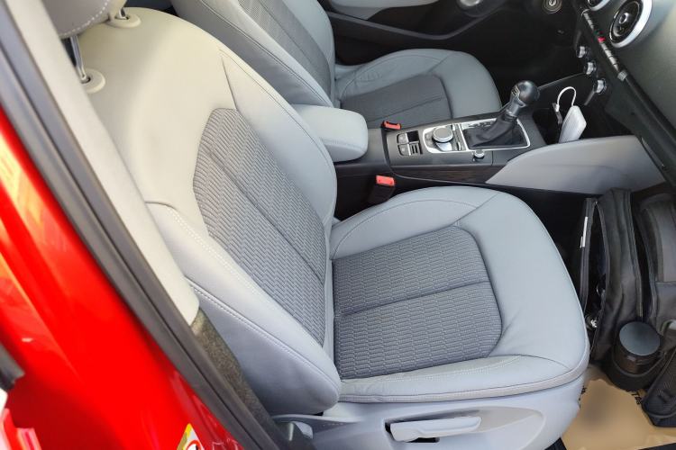 Used Audi A3 2020 Limousine 35 TFSI Fashion Edition China VI Emission Standard Right Front Seat