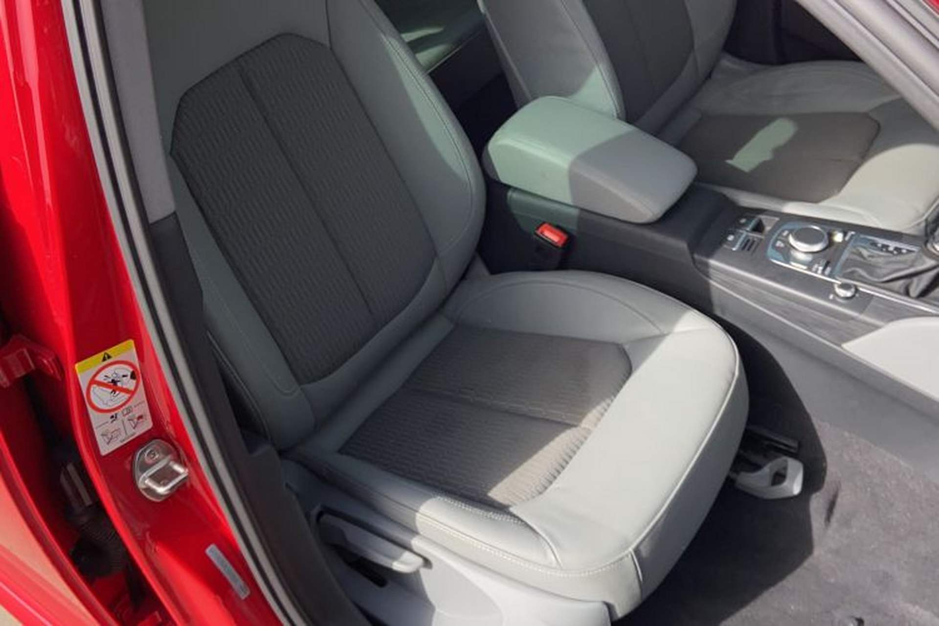 Used Audi A3 2020 Sportback 35 TFSI Fashion Edition China VI Emission Standard Right Front Seat