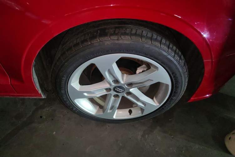 Used Audi A3 2020 Limousine 35 TFSI Ambition China VI Right Front Wheel Hub