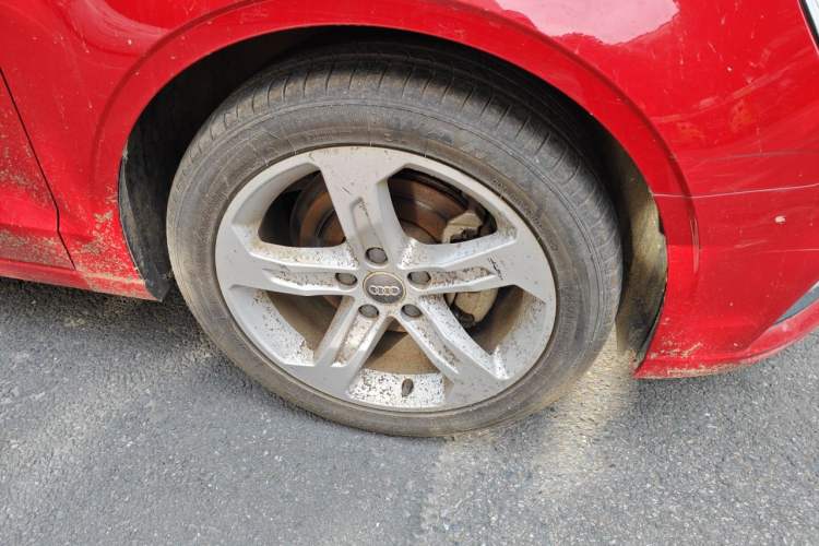 Used Audi A3 2020 Limousine 35 TFSI Ambition China VI Right Front Wheel Hub