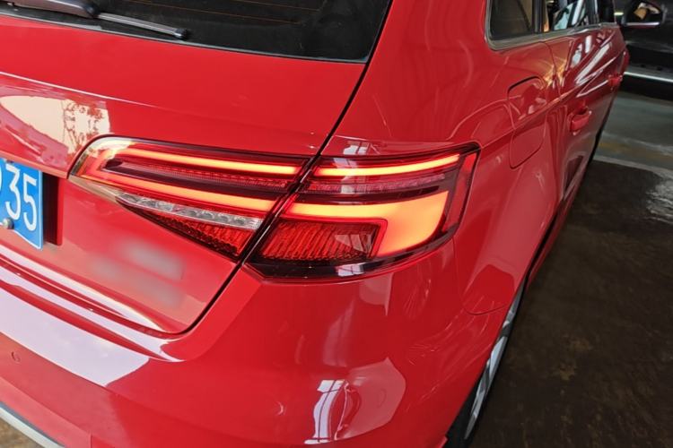 Used Audi A3 2020 Sportback 35 TFSI Fashion Edition China VI Emission Standard Right Rear Taillight