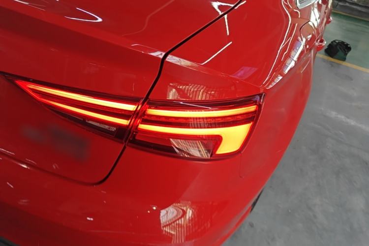 Used Audi A3 2020 Limousine 35 TFSI Fashion Edition China VI Emission Standard Right Rear Taillight