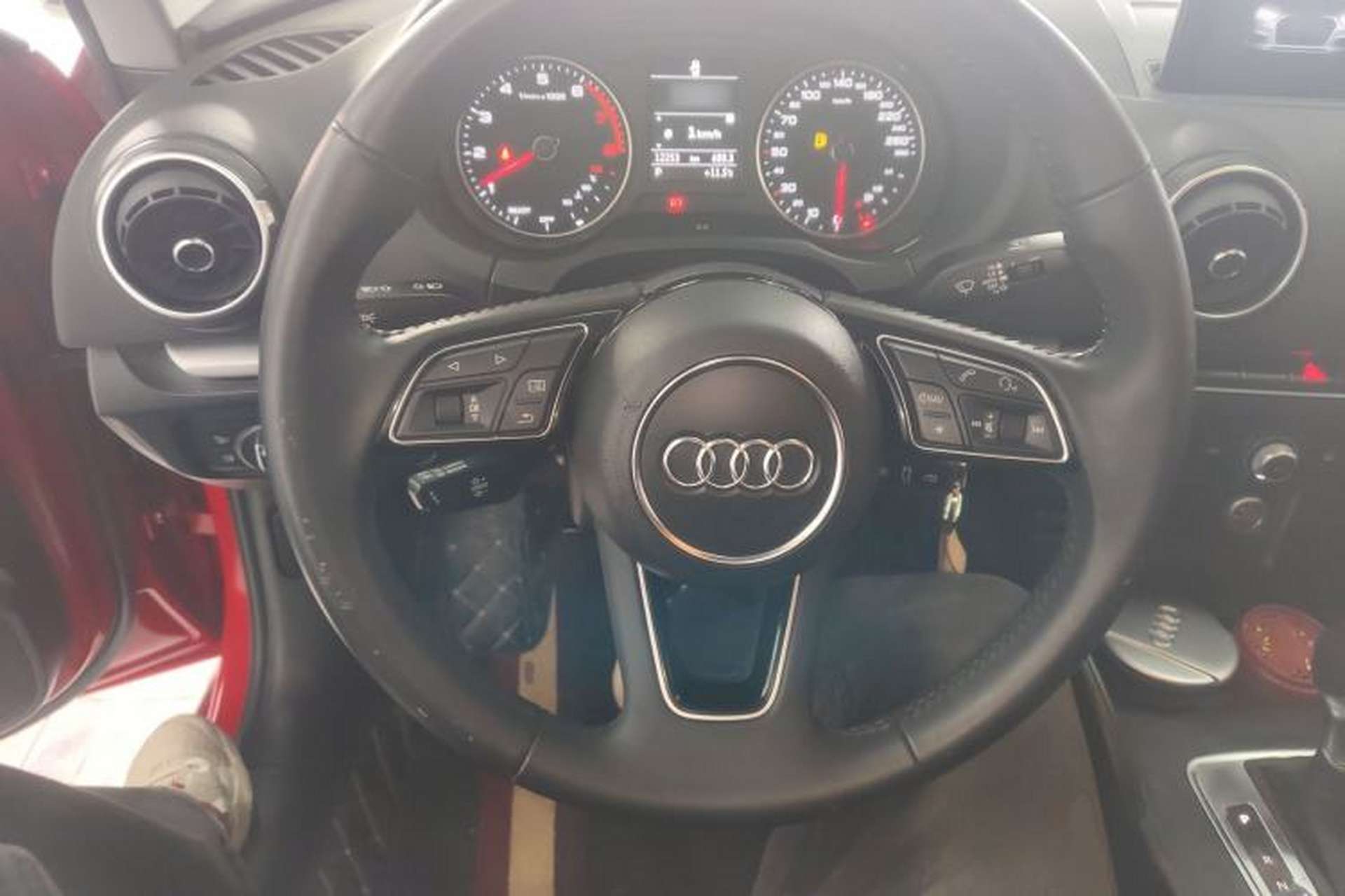 Used Audi A3 2020 Restyled Limousine 35 TFSI Ambition Version China VI Steering Wheel