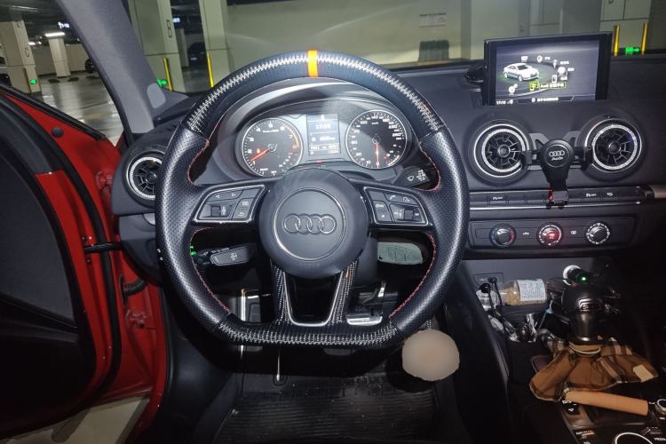 Used Audi A3 2020 Limousine 35 TFSI Ambition China VI Steering Wheel