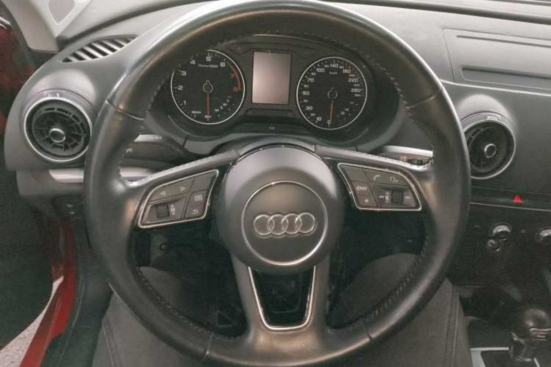 Used Audi A3 2020 Limousine 35 TFSI Ambition China VI Steering Wheel