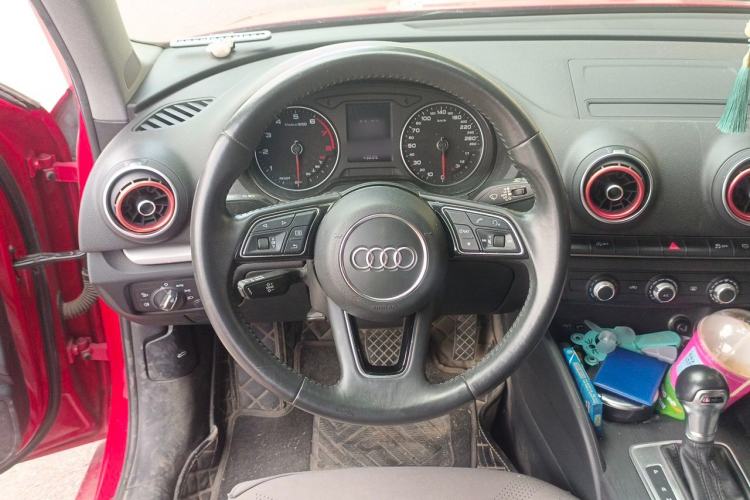 Used Audi A3 2020 Limousine 35 TFSI Ambition China VI Steering Wheel
