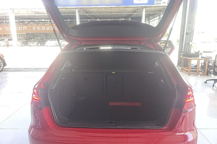 Used Audi A3 2020 Sportback 35 TFSI Ambition China VI Trunk