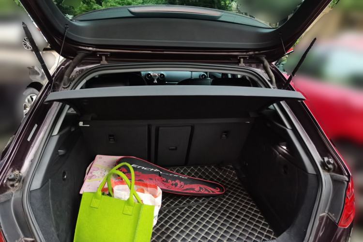 Used Audi A3 2020 Sportback 35 TFSI Ambition China VI Trunk