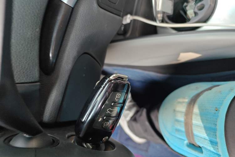Used Audi A3 2020 Limousine 35 TFSI Fashion Edition China VI Emission Standard Vehicle Key