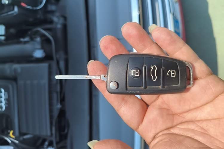 Used Audi A3 2020 Limousine 35 TFSI Fashion Edition China VI Emission Standard Vehicle Key