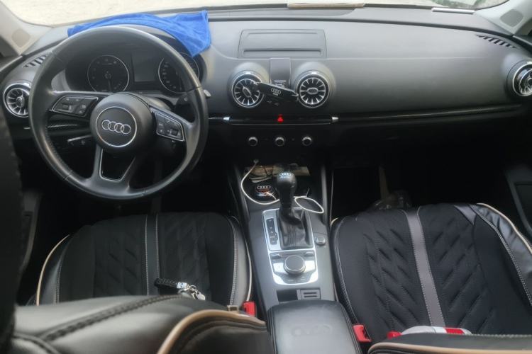 Used Audi A3 2020 Restyled Limousine 35 TFSI Ambition Version China VI Center Console