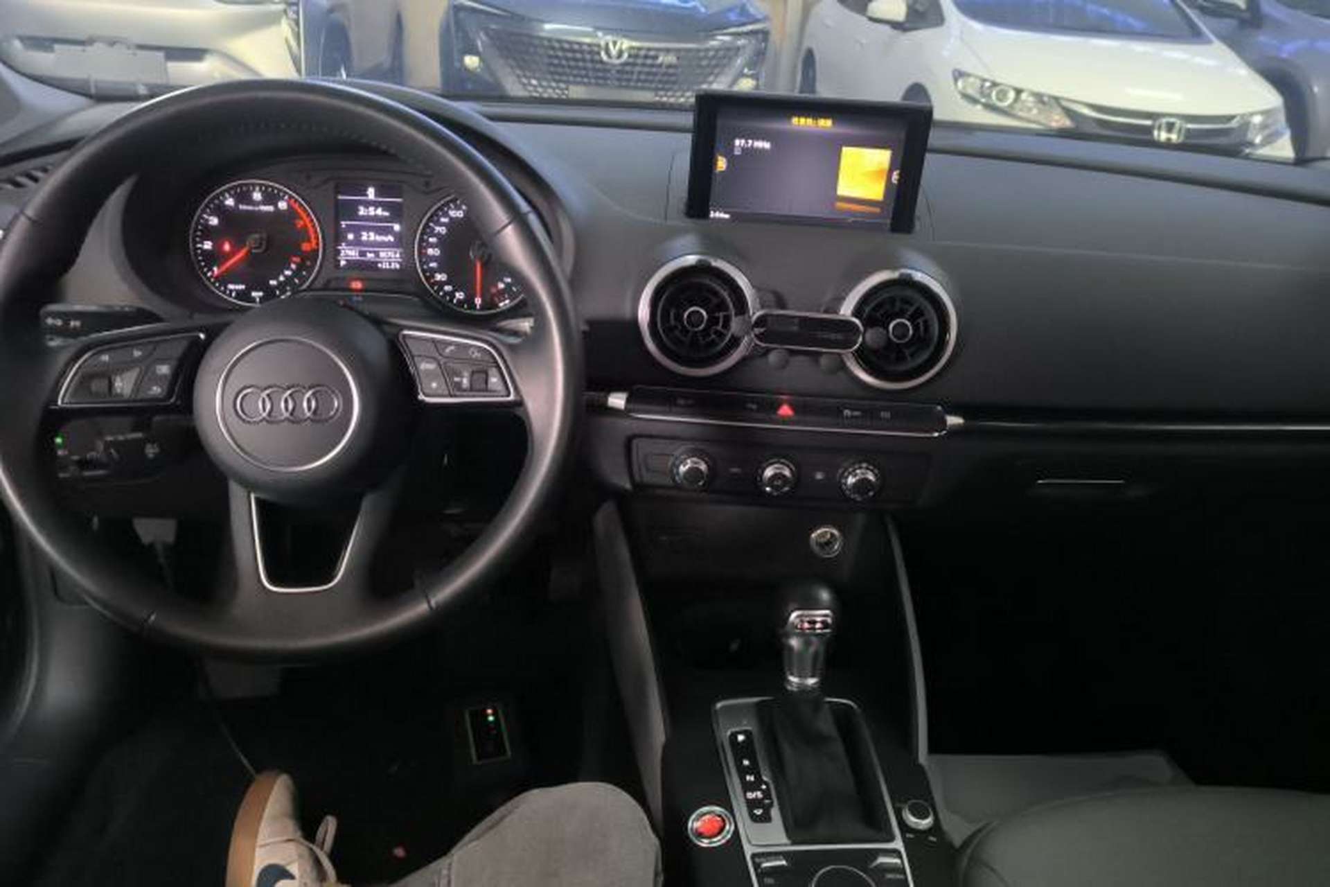 Used Audi A3 2020 Limousine 35 TFSI Fashion Edition China VI Emission Standard Center Console
