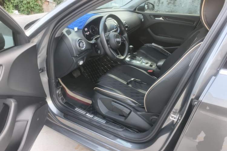 Used Audi A3 2020 Restyled Limousine 35 TFSI Ambition Version China VI Driver Seat