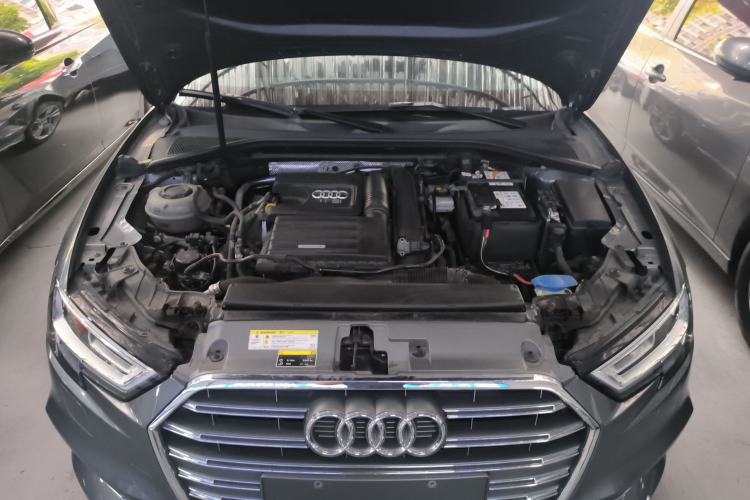 Used Audi A3 2020 Limousine 35 TFSI Fashion Edition China VI Emission Standard Engine Bay